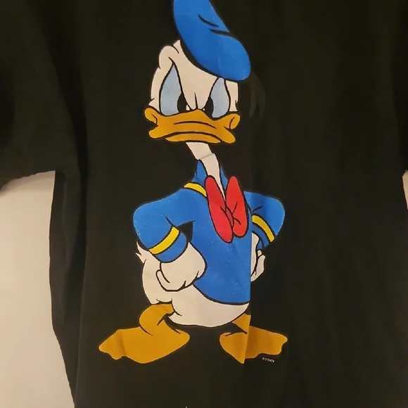 Black T-Shirt with Donald Duck Graphic - Picture 6 of 6